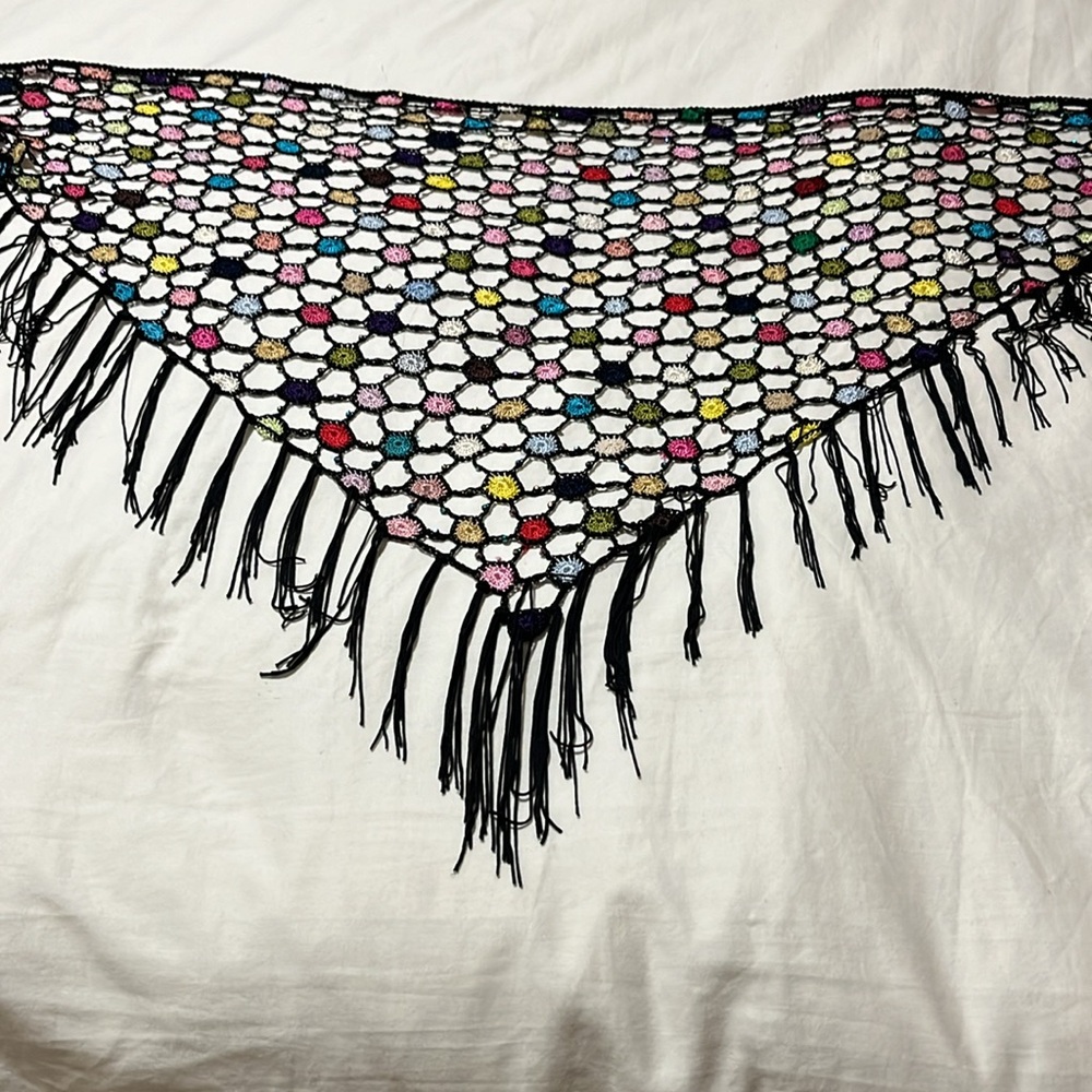 Multicoloured shawl - Picture 2 of 2